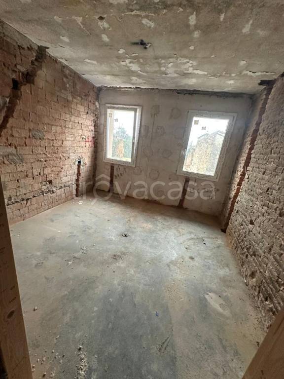casa indipendente in vendita a Reggiolo
