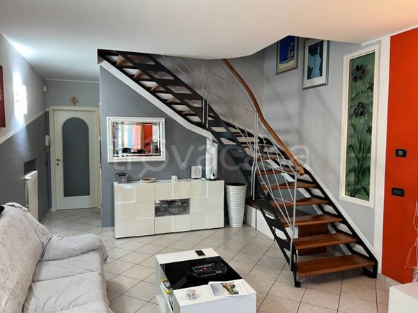 casa indipendente in vendita a Reggiolo