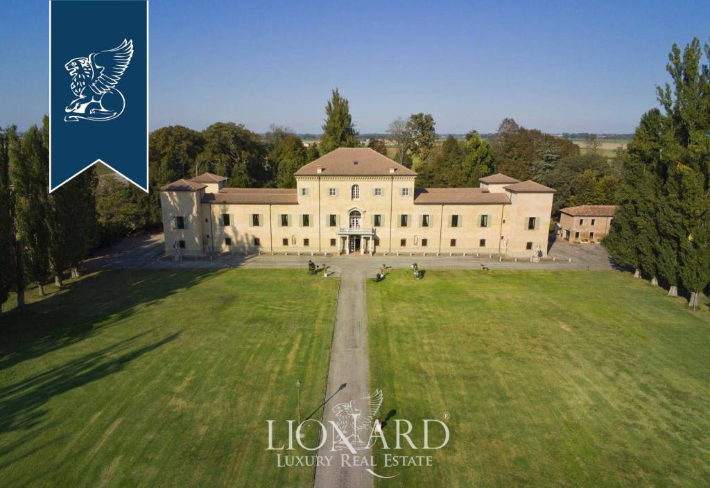 casa indipendente in vendita a Reggiolo