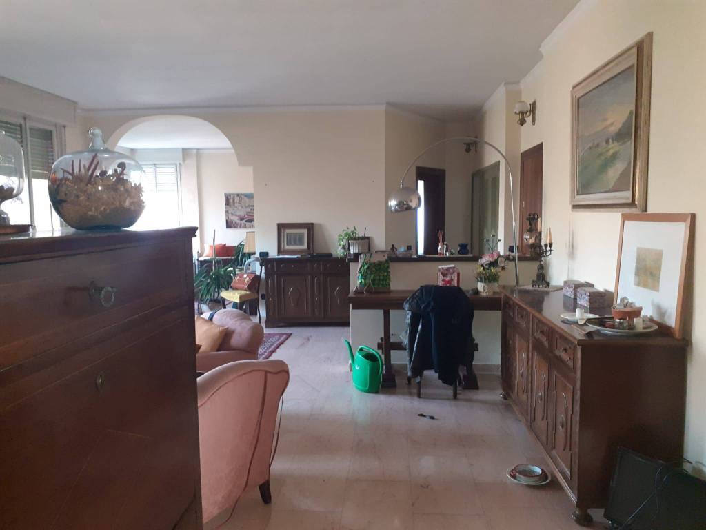 appartamento in vendita a Reggio nell'Emilia in zona Ospizio