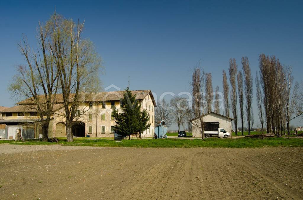 villa in vendita a Reggio nell'Emilia in zona Mancasale