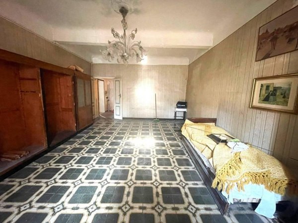 appartamento in vendita a Reggio nell'Emilia in zona Città Storica