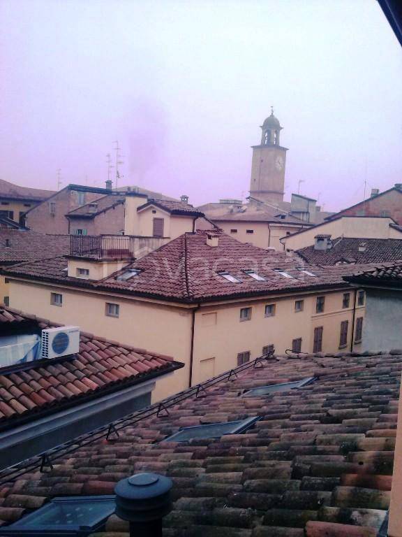 appartamento in vendita a Reggio nell'Emilia in zona Città Storica