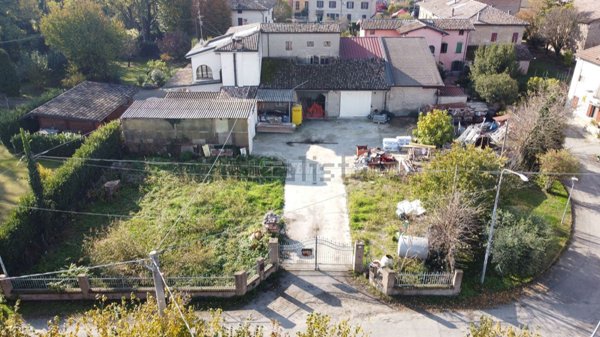 appartamento in vendita a Reggio nell'Emilia in zona Castellazzo