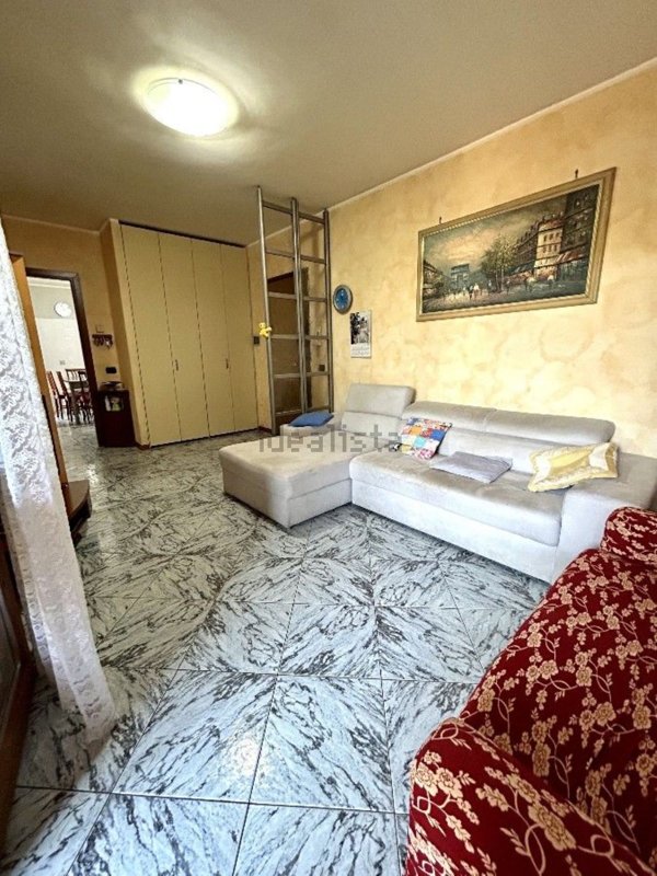 appartamento in vendita a Reggio nell'Emilia in zona San Prospero Strinati