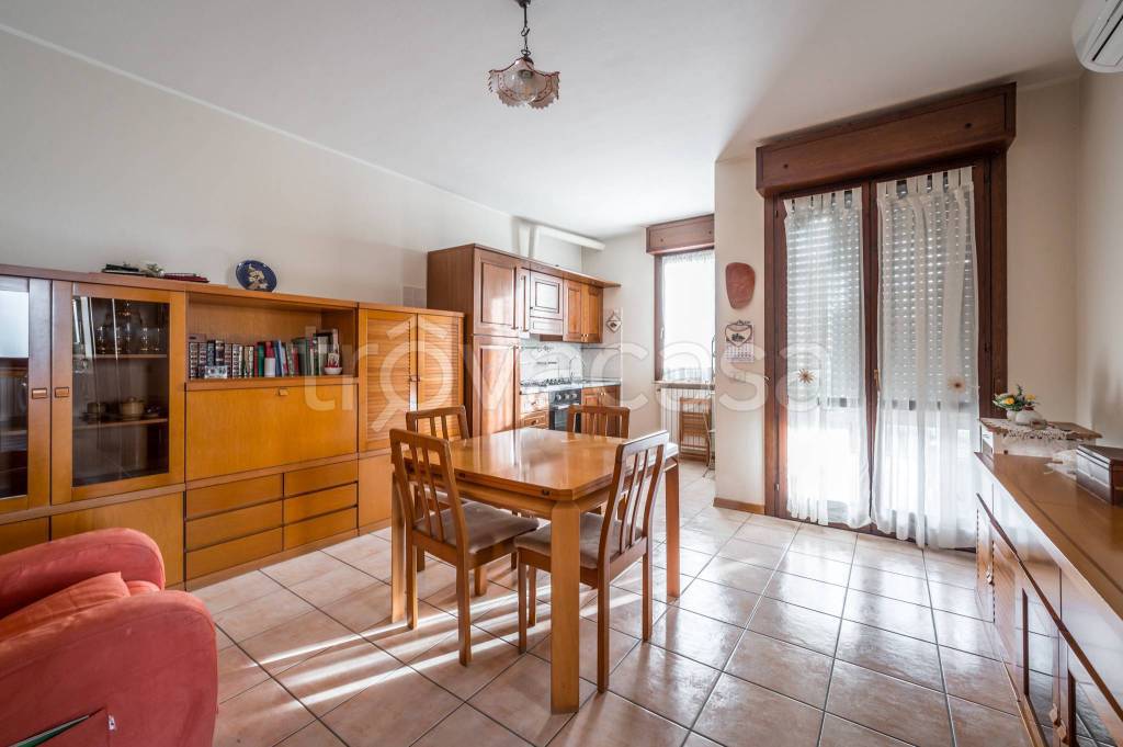 appartamento in vendita a Reggio nell'Emilia in zona San Prospero Strinati
