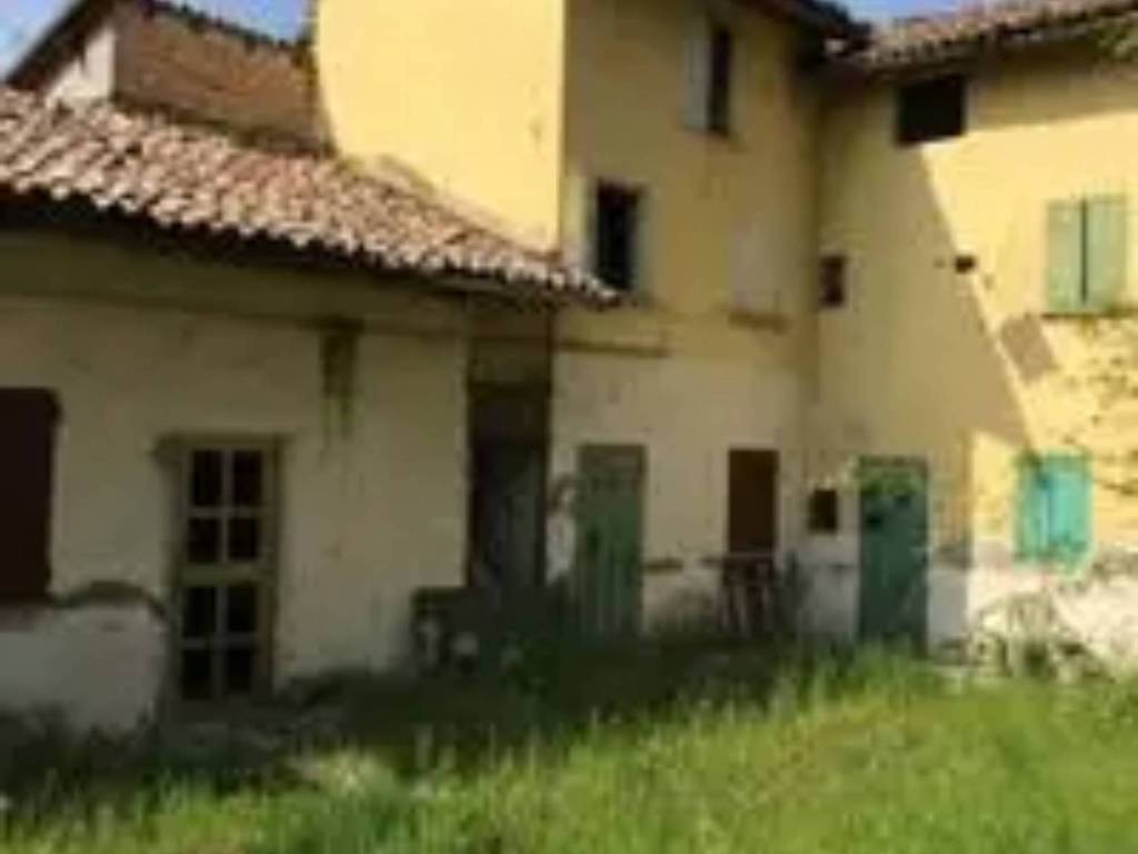 casa indipendente in vendita a Reggio nell'Emilia in zona Cadè / Gaida