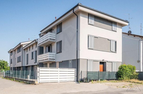 appartamento in vendita a Reggio nell'Emilia in zona Rivalta