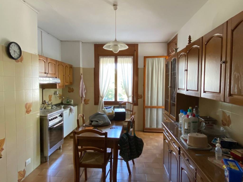 appartamento in vendita a Reggio nell'Emilia in zona Città Storica