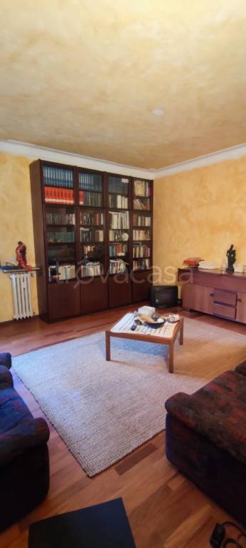 appartamento in vendita a Reggio nell'Emilia in zona Mirabello