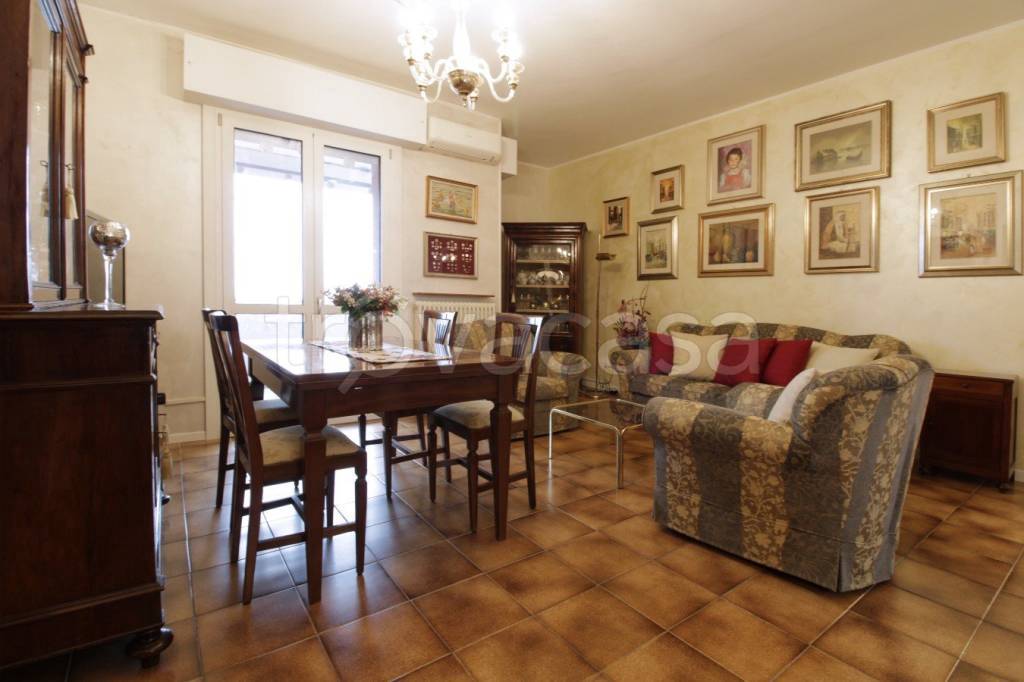 appartamento in vendita a Reggio nell'Emilia in zona San Maurizio