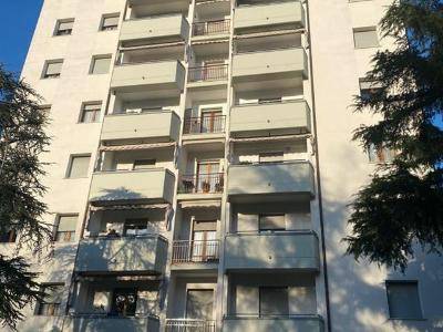 appartamento in vendita a Reggio nell'Emilia in zona Città Storica