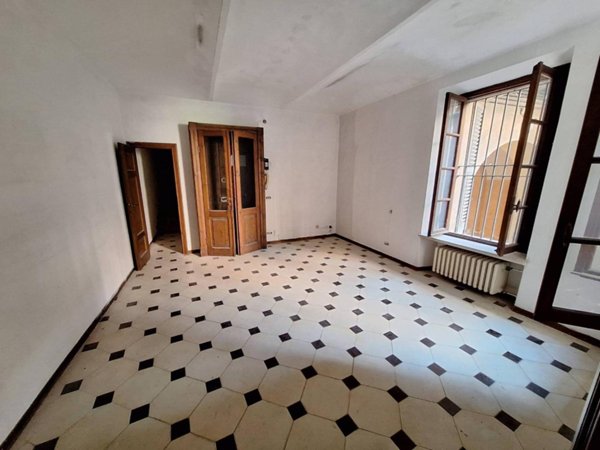 appartamento in vendita a Reggio nell'Emilia in zona Città Storica