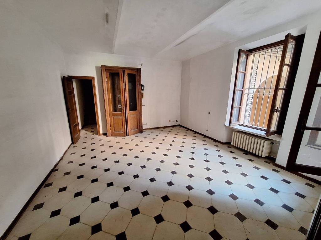 appartamento in vendita a Reggio nell'Emilia in zona Città Storica