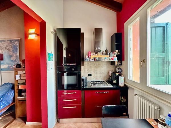 appartamento in vendita a Reggio nell'Emilia in zona Sesso