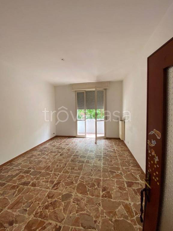 appartamento in vendita a Reggio nell'Emilia in zona Ospizio