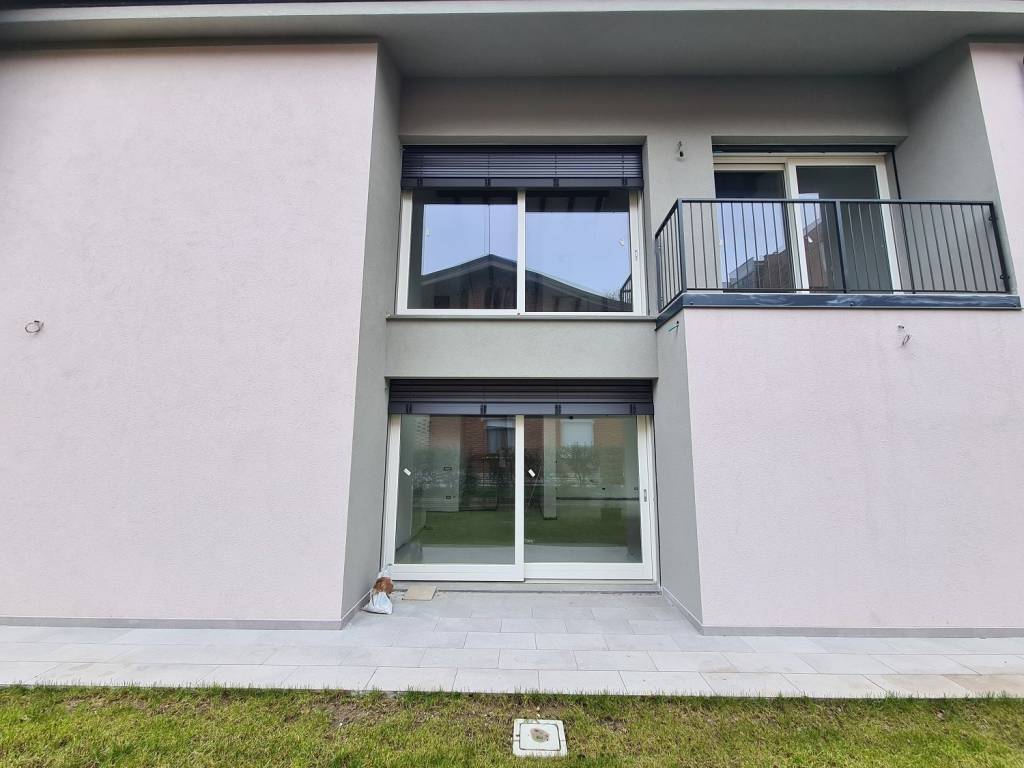 casa indipendente in vendita a Reggio nell'Emilia in zona Baragalla