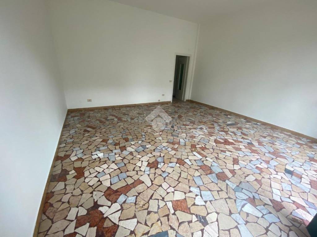 monolocale in vendita a Reggio nell'Emilia in zona Baragalla