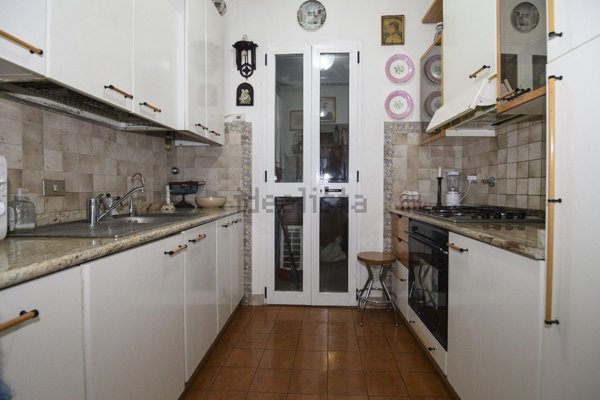 appartamento in vendita a Reggio nell'Emilia in zona Città Storica