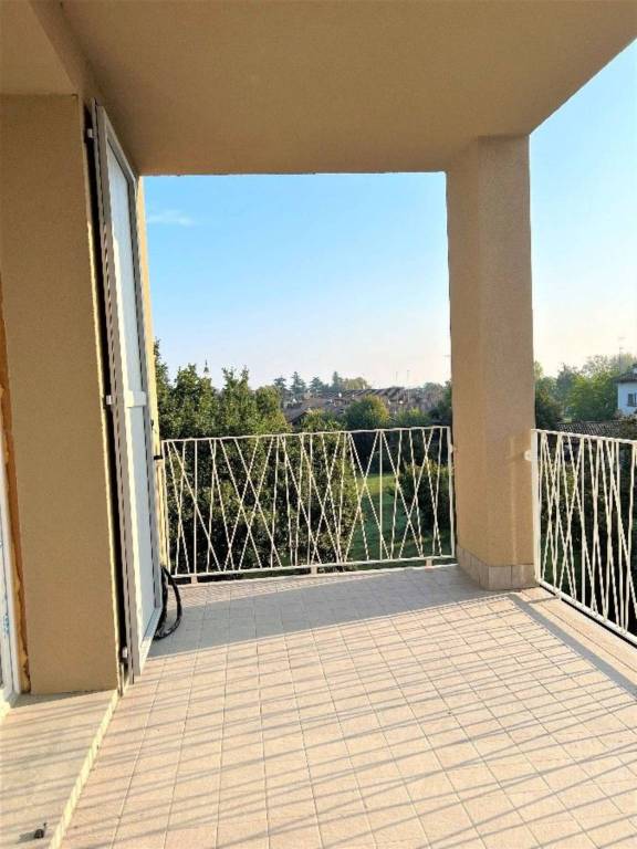 appartamento in vendita a Reggio nell'Emilia in zona Fogliano