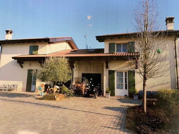 appartamento in vendita a Reggio nell'Emilia