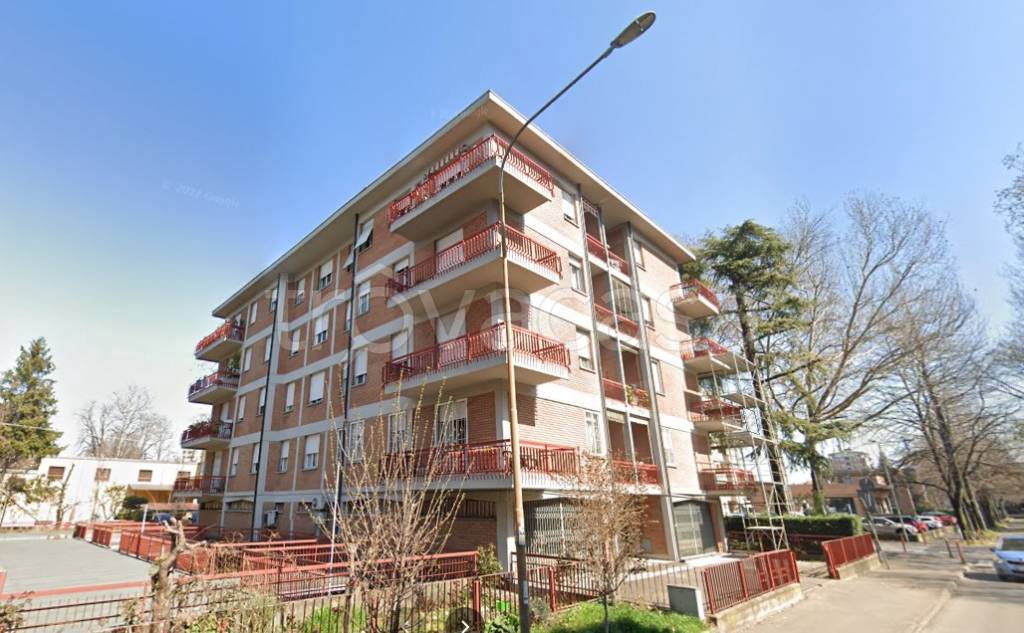 appartamento in vendita a Reggio nell'Emilia in zona Ospizio