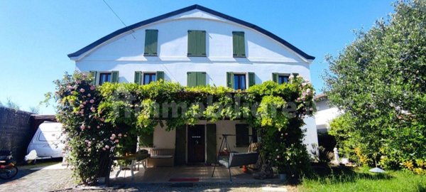appartamento in vendita a Reggio nell'Emilia in zona Roncocesi