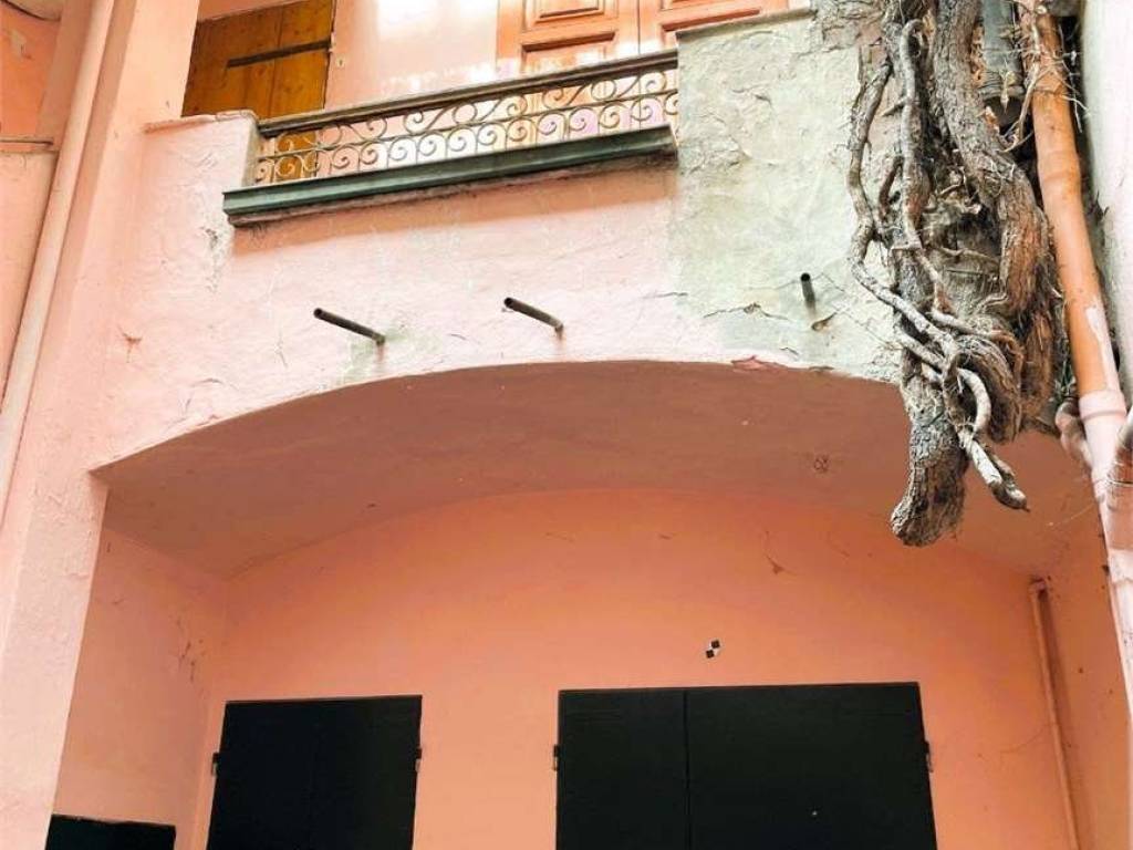 appartamento in vendita a Reggio nell'Emilia in zona Città Storica