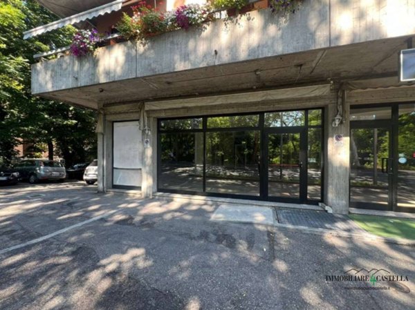 quadrivano in vendita a Reggio nell'Emilia in zona Carrozzone
