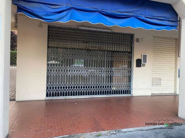 negozio in vendita a Reggio nell'Emilia