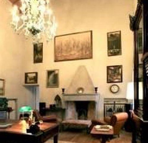 casa indipendente in vendita a Reggio nell'Emilia in zona Cavazzoli