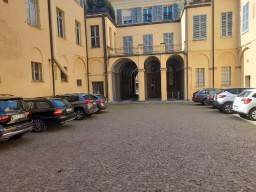 appartamento in vendita a Reggio nell'Emilia in zona Città Storica