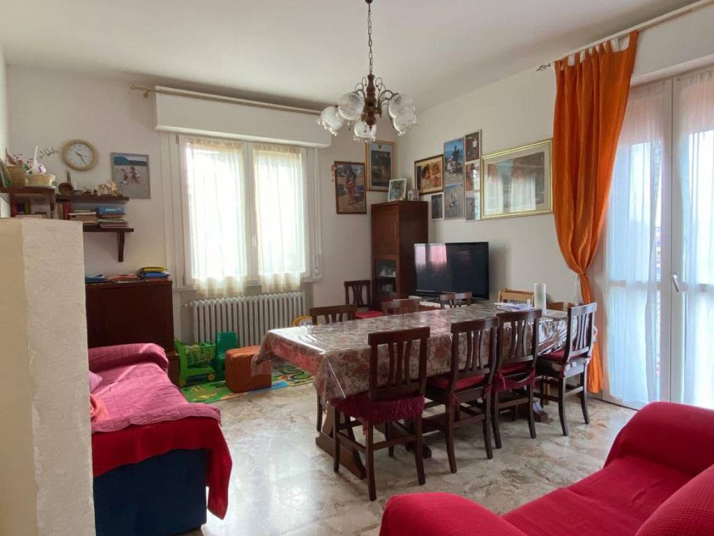appartamento in vendita a Reggio nell'Emilia in zona Città Storica