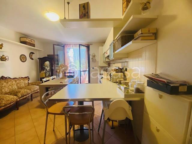 appartamento in vendita a Reggio nell'Emilia in zona Ospizio
