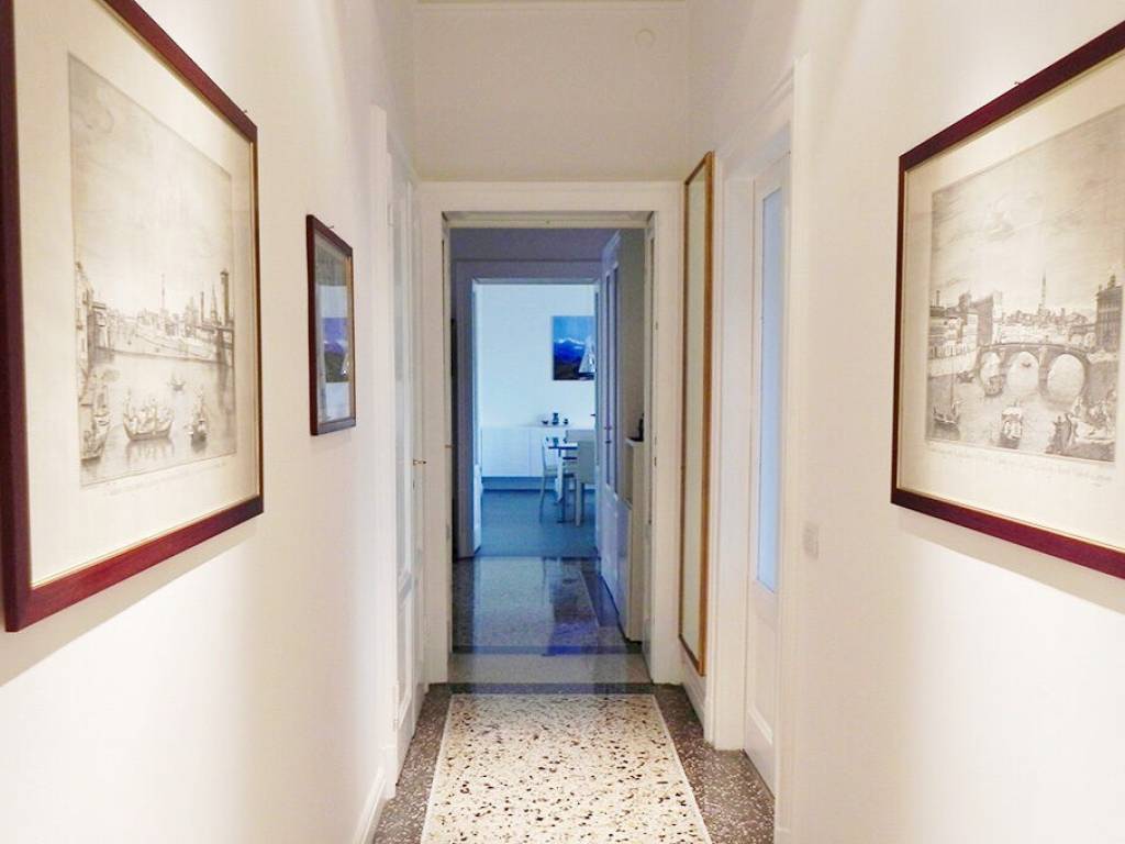 appartamento in vendita a Reggio nell'Emilia in zona Città Storica