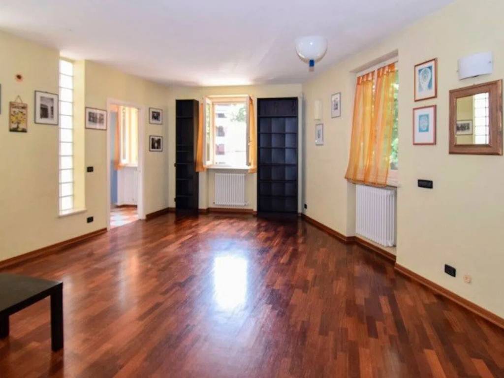 appartamento in vendita a Reggio nell'Emilia in zona Città Storica
