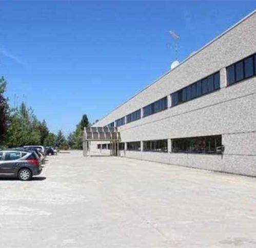 capannone in vendita a Reggio nell'Emilia in zona Mancasale