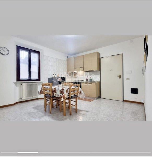 appartamento in vendita a Reggio nell'Emilia in zona Città Storica