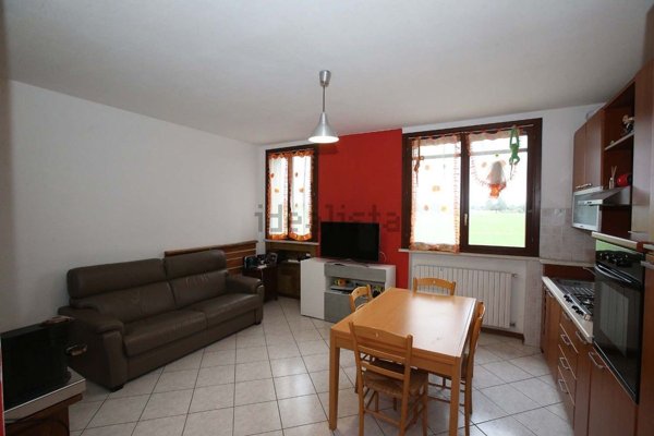 appartamento in vendita a Reggio nell'Emilia in zona Cella