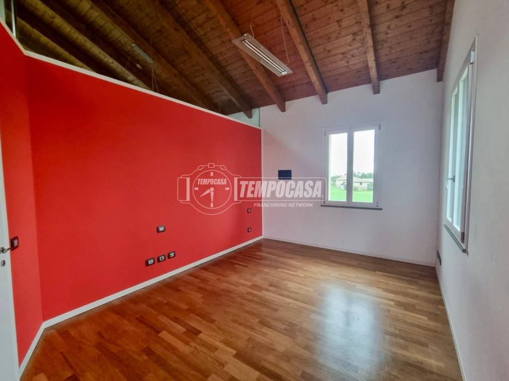 appartamento in vendita a Reggio nell'Emilia in zona Codemondo