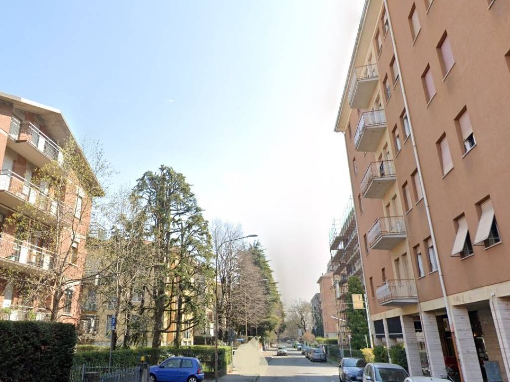 appartamento in vendita a Reggio nell'Emilia in zona Città Storica
