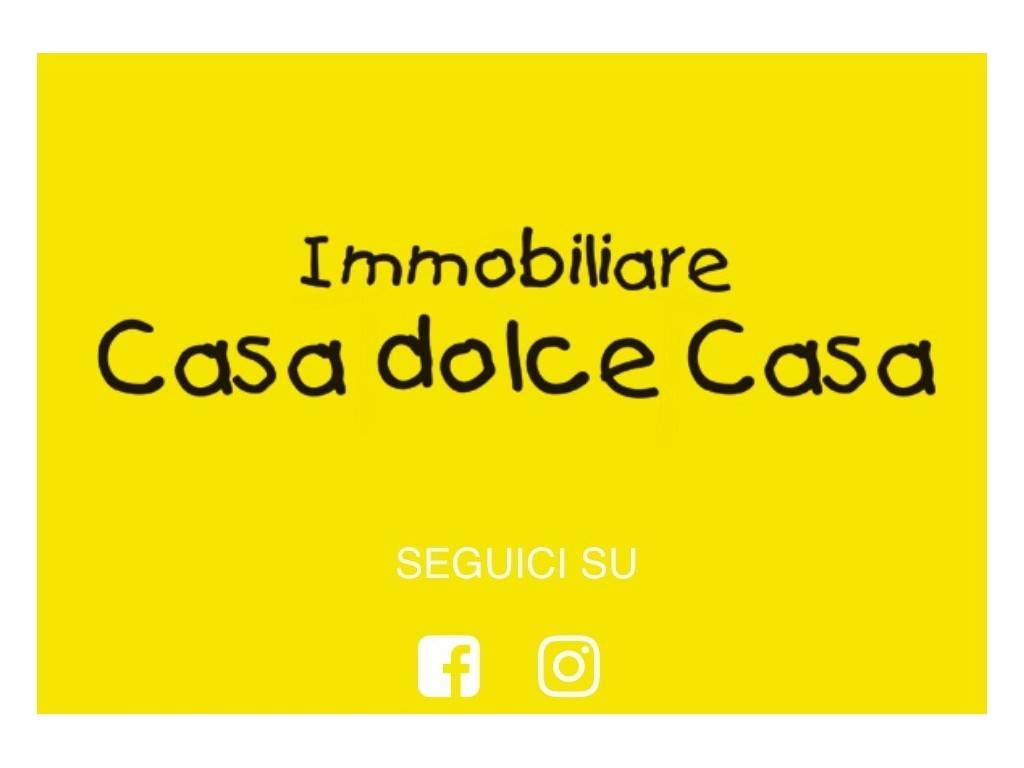 locale commerciale in vendita a Reggio nell'Emilia in zona Mancasale