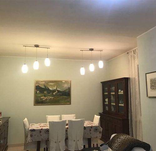 casa indipendente in vendita a Reggio nell'Emilia