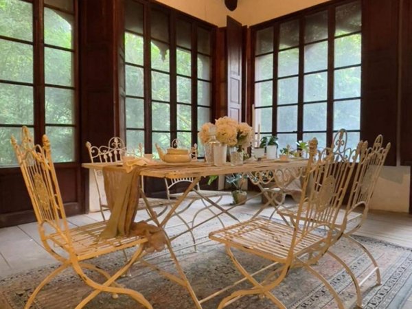 intera palazzina in vendita a Reggio nell'Emilia in zona Città Storica