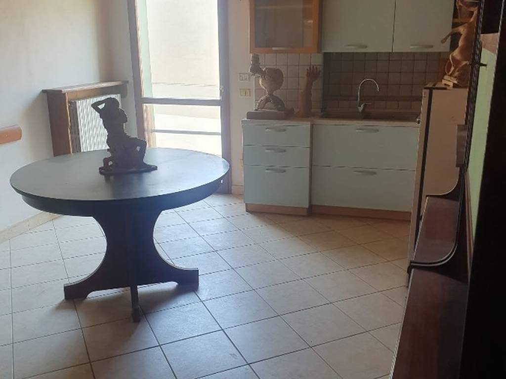 casa indipendente in vendita a Reggio nell'Emilia in zona Cella