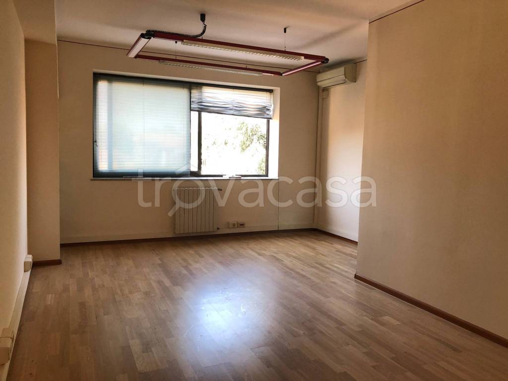 appartamento in vendita a Reggio nell'Emilia in zona Città Storica
