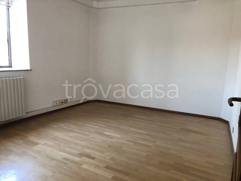 appartamento in vendita a Reggio nell'Emilia in zona Città Storica