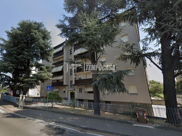 appartamento in vendita a Reggio nell'Emilia in zona Città Storica