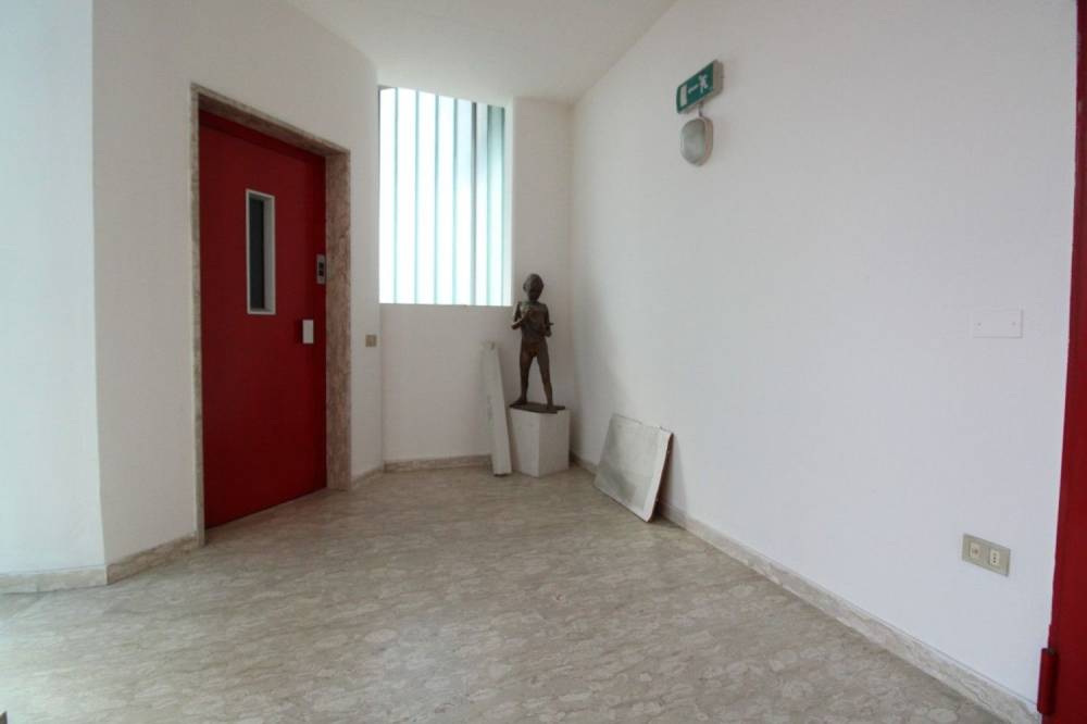 capannone in vendita a Reggio nell'Emilia