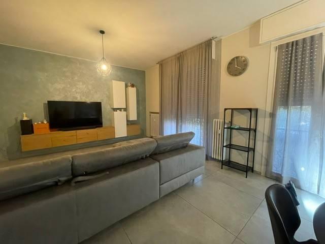 appartamento in vendita a Reggio nell'Emilia in zona Città Storica